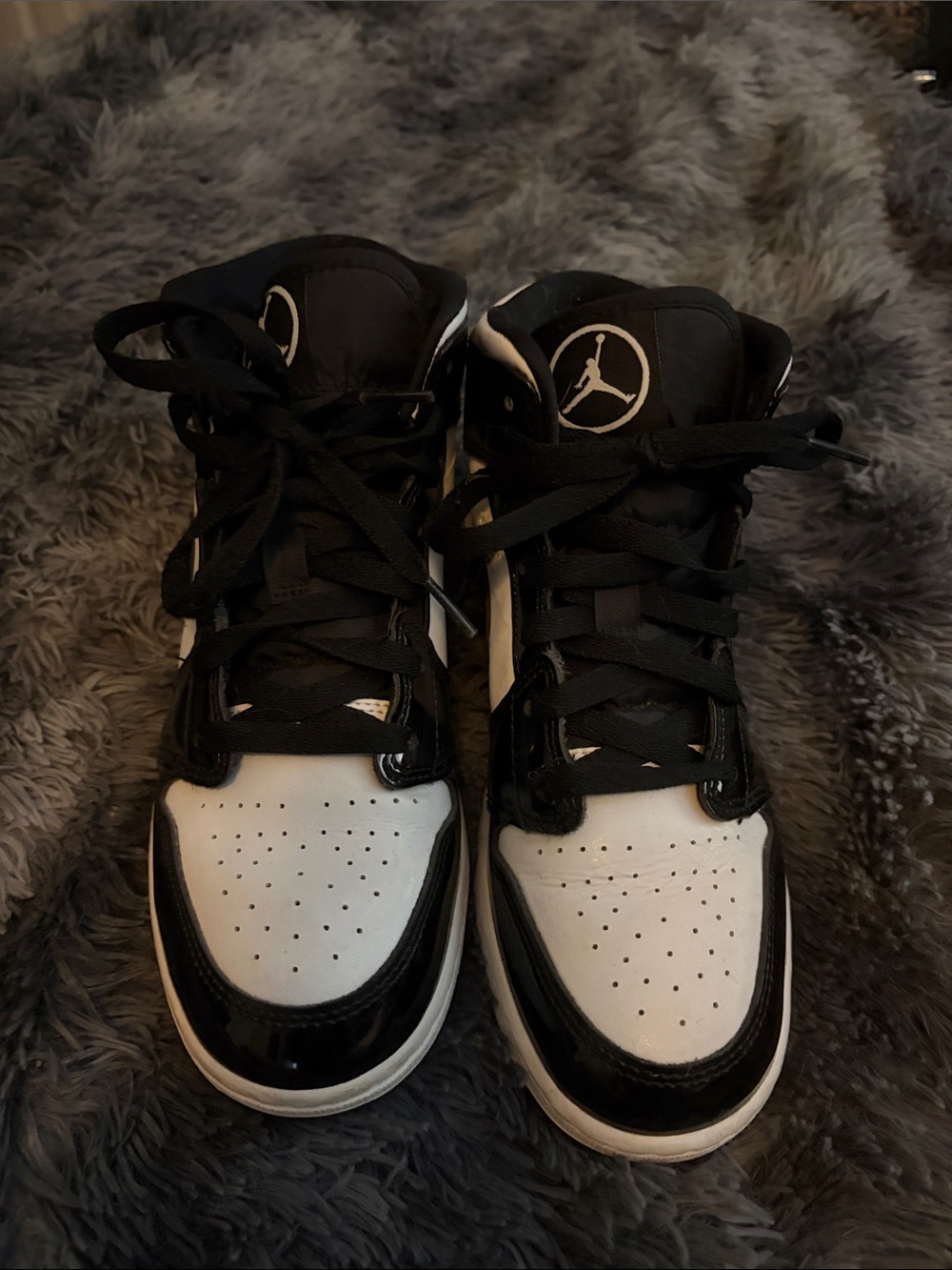 Air Jordan shoes